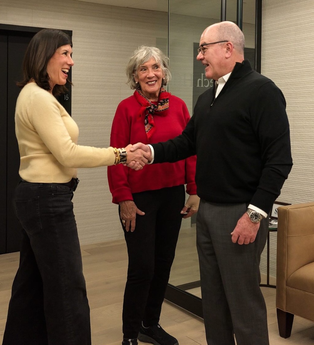 Point Winward advisors shaking hands